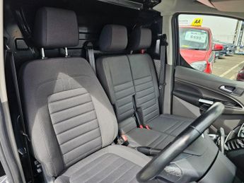 FORD TRANSIT CONNECT AUTOMATIC 1.5 240 EcoBlue Limited Panel Van 5dr Diesel Auto L2 E
