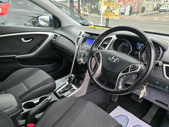 HYUNDAI I30 1.6 Active AUTOMATIC Hatchback 5dr Petrol Auto Euro 5 (120 ps)