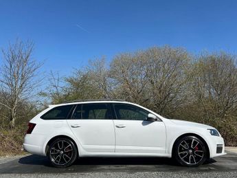 SKODA OCTAVIA 2.0 TDI vRS Estate 5dr Diesel DSG Euro 6 (s/s) (SNav) (184 ps)