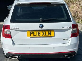 SKODA OCTAVIA 2.0 TDI vRS Estate 5dr Diesel DSG Euro 6 (s/s) (SNav) (184 ps)