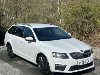 SKODA OCTAVIA 2.0 TDI vRS Estate 5dr Diesel DSG Euro 6 (s/s) (SNav) (184 ps)