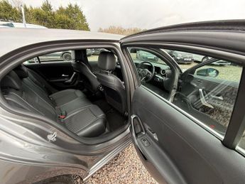 MERCEDES-BENZ A-CLASS 1.3 A180 Sport (Executive) Hatchback 5dr Petrol 7G-DCT Euro 6 (s