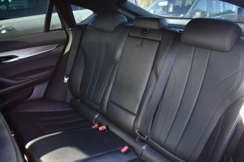 BMW X6 3.0 M50d SUV 5dr Diesel Auto xDrive Euro 6 (s/s) (381 ps)