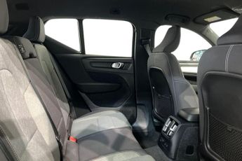 VOLVO XC40 1.5h T4 Recharge 10.7kWh Plus SUV 5dr Petrol Plug-in Hybrid Auto