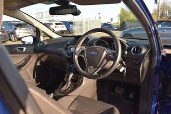 FORD FIESTA 1.6 Titanium Hatchback 3dr Petrol Powershift Euro 6 (105 ps)
