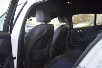 BMW 1 SERIES 1.5 118i M Sport (LCP) Hatchback 5dr Petrol DCT Euro 6 (s/s) (13