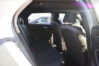 AUDI A1 1.0 TFSI 30 S line Sportback 5dr Petrol S Tronic Euro 6 (s/s) (1