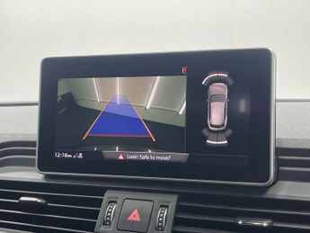 AUDI Q5 2.0 TDI 40 Black Edition SUV 5dr Diesel S Tronic quattro Euro 6 