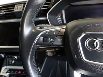 AUDI Q3 1.5 TFSI CoD 35 Technik SUV 5dr Petrol S Tronic Euro 6 (s/s) (15