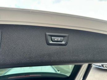 BMW 3 SERIES 2.0 318d M Sport Touring 5dr Diesel Auto Euro 6 (s/s) (150 ps)