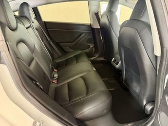 TESLA Model 3 (Dual Motor) Performance Saloon 4dr Electric Auto 4WDE (Performa