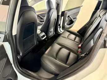 TESLA Model 3 (Dual Motor) Performance Saloon 4dr Electric Auto 4WDE (Performa