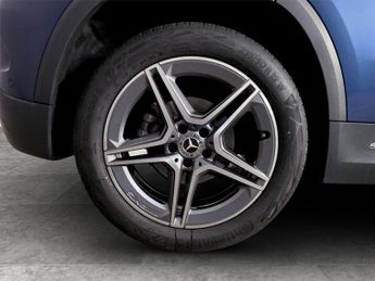 MERCEDES-BENZ GLA 1.3 GLA180 AMG Line (Premium Plus) SUV 5dr Petrol 7G-DCT Euro 6 