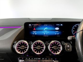 MERCEDES-BENZ GLA 1.3 GLA180 AMG Line (Premium Plus) SUV 5dr Petrol 7G-DCT Euro 6 