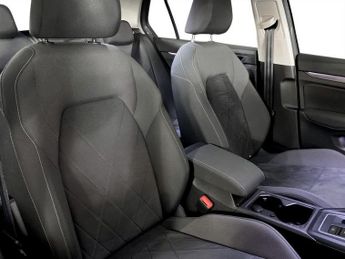 VOLKSWAGEN GOLF 2.0 TDI Style Hatchback 5dr Diesel DSG Euro 6 (s/s) (150 ps)