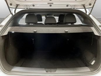 MG Mg4 64kWh SE Long Range Hatchback 5dr Electric Auto (203 ps)