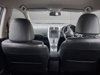 TOYOTA AURIS 1.8 VVT-h T Spirit Hatchback 5dr Petrol Hybrid CVT Euro 5 (s/s) 