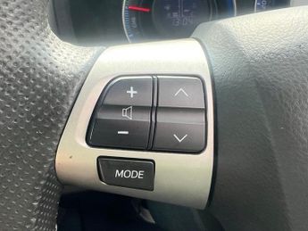 TOYOTA AURIS 1.8 VVT-h T Spirit Hatchback 5dr Petrol Hybrid CVT Euro 5 (s/s) 
