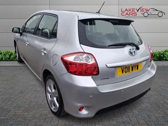 TOYOTA AURIS 1.8 VVT-h T Spirit Hatchback 5dr Petrol Hybrid CVT Euro 5 (s/s) 