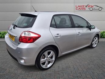 TOYOTA AURIS 1.8 VVT-h T Spirit Hatchback 5dr Petrol Hybrid CVT Euro 5 (s/s) 