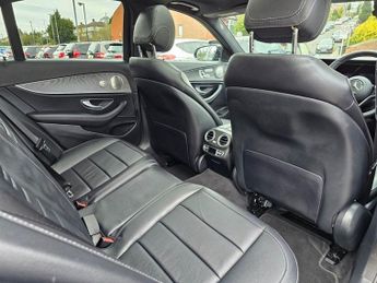 MERCEDES-BENZ E-CLASS 2.9 E400d AMG Line Night Edition (Premium Plus) Saloon 4dr Diese