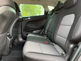 HYUNDAI TUCSON 1.6 T-GDi SE Nav SUV 5dr Petrol DCT Euro 6 (s/s) (177 ps)
