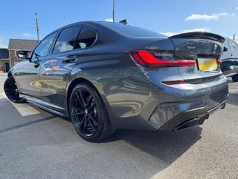 BMW 3 SERIES 3.0 M340i MHT Saloon 4dr Petrol Hybrid Auto xDrive Euro 6 (s/s) 