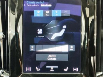 VOLVO XC60 2.0h T6 Recharge 11.6kWh Inscription Expression SUV 5dr Petrol P