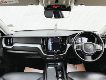 VOLVO XC60 2.0h T6 Recharge 11.6kWh Inscription Expression SUV 5dr Petrol P