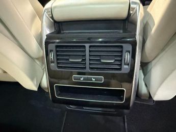 LAND ROVER RANGE ROVER SPORT 3.0 SD V6 HSE SUV 5dr Diesel Auto 4WD Euro 6 (s/s) (306 ps)