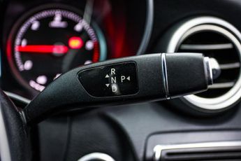 MERCEDES-BENZ C-CLASS 2.1 C220 BlueTEC AMG Line Saloon 4dr Diesel G-Tronic+ Euro 6 (s/