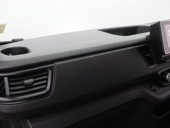 RENAULT TRAFIC 2.0 dCi Blue LL30 Business+ Panel Van 5dr Diesel Manual L2 H1 Eu