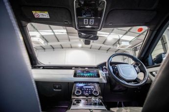 LAND ROVER RANGE ROVER VELAR 5.0 P550 SVAutobiography Dynamic Edition SUV 5dr Petrol Auto 4WD