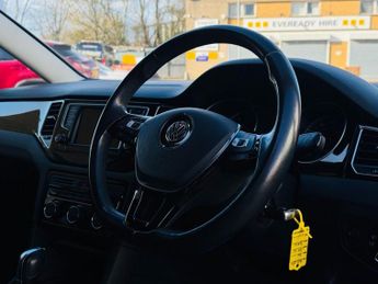 VOLKSWAGEN GOLF SV 1.4 TSI BlueMotion Tech ACT GT MPV 5dr Petrol DSG Euro 6 (s/s) (