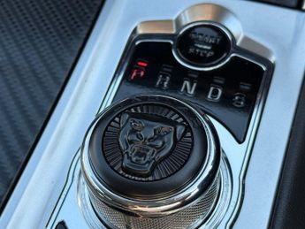 JAGUAR XF 2.2d Luxury Saloon 4dr Diesel Auto Euro 5 (s/s) (163 ps)