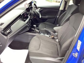 SKODA KAMIQ 1.0 TSI SE SUV 5dr Petrol DSG Euro 6 (s/s) (110 ps)