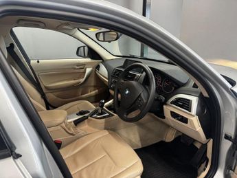 BMW 1 SERIES 1.6 116i SE Hatchback 5dr Petrol Auto Euro 5 (s/s) (136 ps)