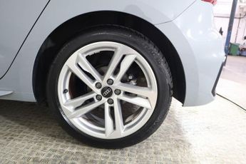 AUDI A1 1.0 TFSI 30 S line Sportback S Tronic Euro 6 (s/s) 5dr