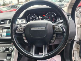 LAND ROVER RANGE ROVER EVOQUE 2.2 SD4 Pure SUV 5dr Diesel Auto 4WD Euro 5 (s/s) (190 ps)