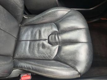 LAND ROVER RANGE ROVER EVOQUE 2.2 SD4 Pure SUV 5dr Diesel Auto 4WD Euro 5 (s/s) (190 ps)