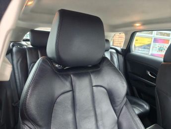 LAND ROVER RANGE ROVER EVOQUE 2.2 SD4 Pure SUV 5dr Diesel Auto 4WD Euro 5 (s/s) (190 ps)