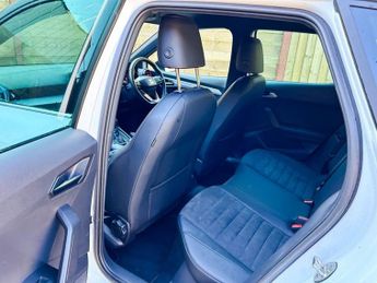 SEAT ARONA 1.0 TSI FR Edition SUV 5dr Petrol DSG Euro 6 (s/s) (110 ps)