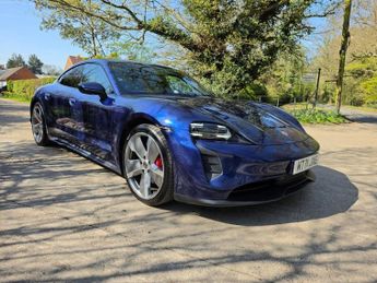 PORSCHE TAYCAN Performance Plus 93.4kWh 4S Saloon 4dr Electric Auto 4WD (11kW C