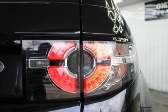 LAND ROVER DISCOVERY SPORT 2.0 TD4 SE SUV 5dr Diesel Auto 4WD Euro 6 (s/s) (180 ps)