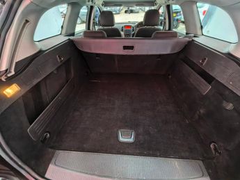 VAUXHALL ASTRA 1.6 16V Exclusiv Sports Tourer 5dr Petrol Auto Euro 5 (115 ps)