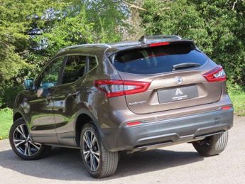 NISSAN QASHQAI 1.3 DIG-T N-Connecta DCT Auto Euro 6 (s/s) 5dr