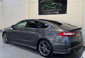 FORD MONDEO 2.0 TDCi Titanium Hatchback 5dr Diesel Powershift Euro 6 (s/s) (