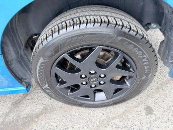 FORD TRANSIT CUSTOM Blue 2.5 320 Duratec Euro 6 plug-in hybrid crew, 31,800 miles, U