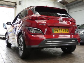 HYUNDAI KONA 64kWh Premium SUV 5dr Electric Auto (10.5kW Charger) (204 ps)