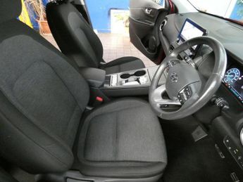 HYUNDAI KONA 64kWh Premium SUV 5dr Electric Auto (10.5kW Charger) (204 ps)